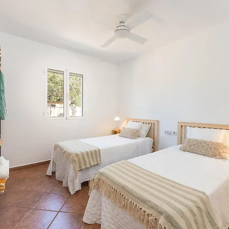 Villa Close To The Beaches, Menorca *