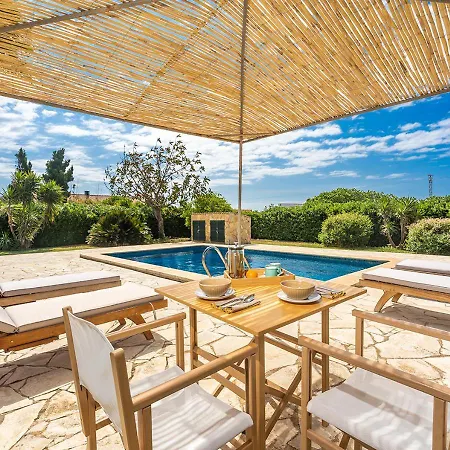 Close To The Beaches, Menorca * Troquerias